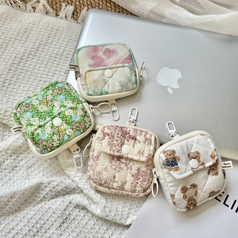 Damen Mini Gesteppte Baumwolle Geldbörse Kleine Aufbewahrungstasche Für Kopfhörer Etui Mit Haken Herz Blumen Bär Muster Mode Beutel