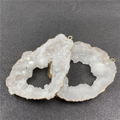 Halskette Mit Natürlichem Weißem Kristall Geoden Anhänger Unregelmäßige Druzy Gilt Edge Schmuck Zubehör