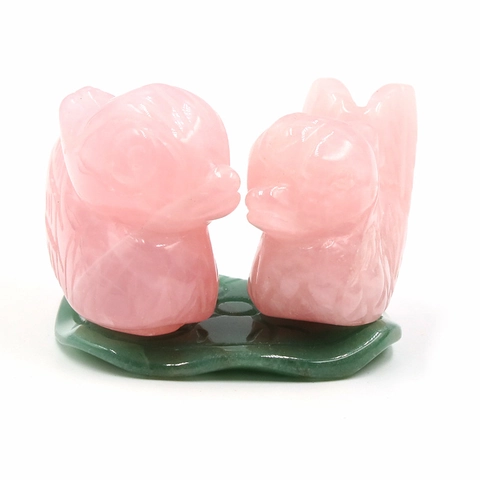 Natural Rose Quartz Mandarin Duck Figurine Hand Carved Stone Bird Statues With Lotus Leaf Base For Wedding Home Decor