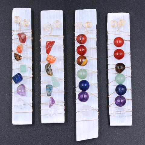 Bastone di Selenite Naturale Fatto a Mano Con 7 Pietre Curative Chakra Ornamento di Cristallo Avvolto nel Filo Per Yoga Meditazione