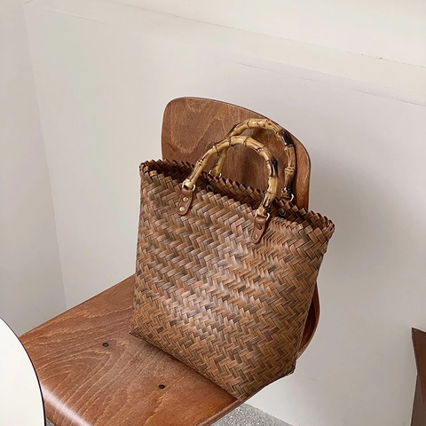 Woven Handbag With Bamboo Handle Large Capacity Beach Vacation Tote Vintage French Style Women