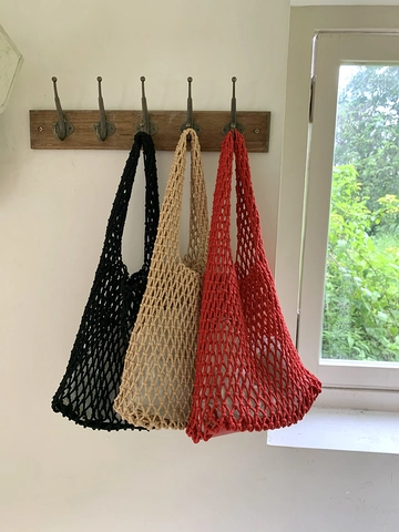 Hand-Woven Cotton Mesh Tote Bag Large Capacity Hollow Out Shoulder Bag With Inner Pouch For Women Casual Beach Vacation
