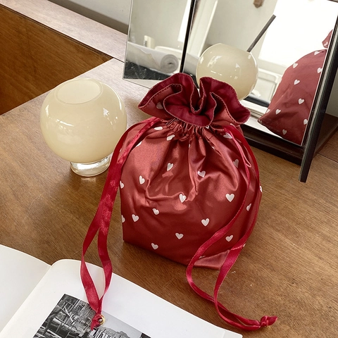 Kordelzug Kosmetiktasche Satin Polyester Herzmuster Tragbarer Reise Aufbewahrungsbeutel Damen Leichter Organizer