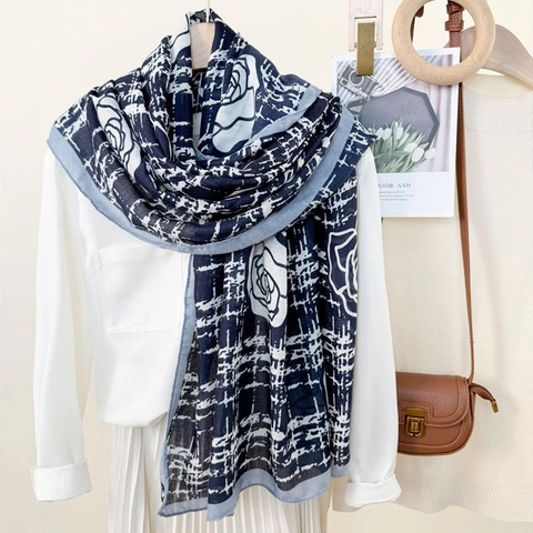 Women's Plaid Rose Flower Printed Scarf Thin Breathable Polyester Shawl Lightweight Sunscreen Wrap For Travel Daily Use