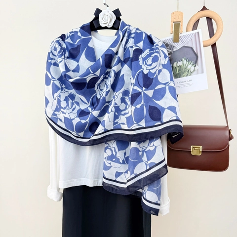 Women Vintage Elegant Polyester Scarf Shawl Blue White Rose Floral Print Striped Border Sunshade Wrap For Daily Travel Gift