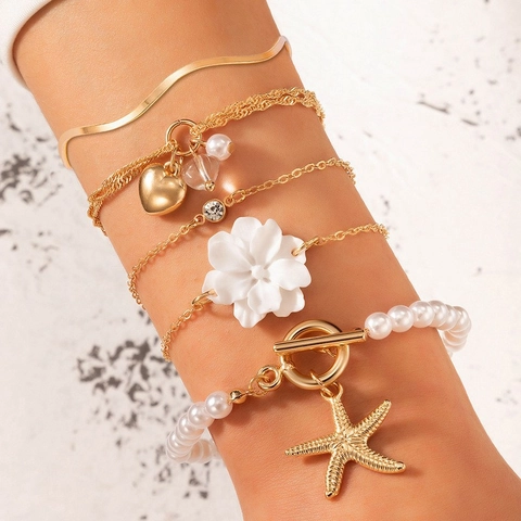 Bracciale Künstliche Perle Sintetiche Fiore Camelia Bangle Lega Sovrapponibile Multistrato Ciondolo Cuore Stella Marina Gioielli Moda Donna Elegante