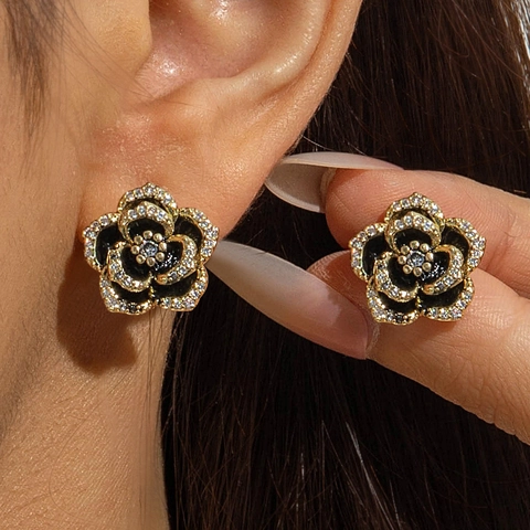 Schwarze Blumen Ohrstecker Für Damen Kupfer Mit Strass Emaille Einlage Retro Französischer Stil Schmuck Mit Ohrstecker
