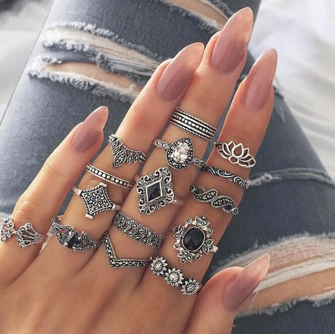Vintage Alloy Gemstone Ring Collection For Women Bohemian Geometric Water Drop Heart Hollow Out Silver Color Finger Rings