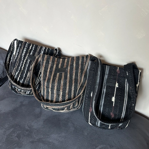 Damen Gestrickte Streifen Beuteltasche Retro Polyester Gewebte Schulter Umhängetasche Tote Große Kapazität Lässig Herbst Winter