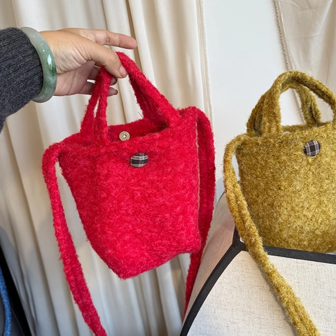 Borsa A Tracolla In Peluche Mini Tote Lana D'agnello Con Bottone A Quadri Chiusura Magnetica Inverno Donna