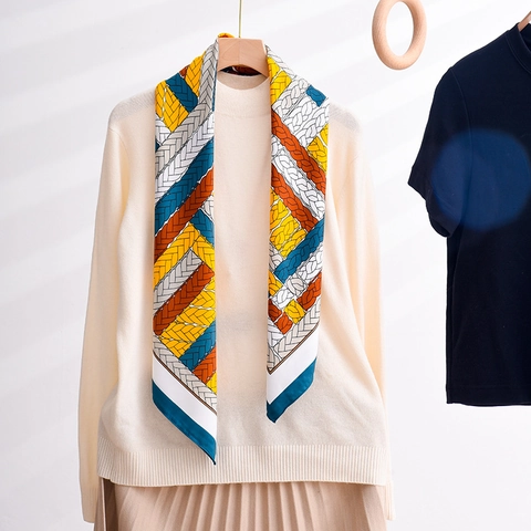 Bufanda de Satén con Patrón de Trenza Geométrica de Moda Color de Contraste Pañuelo Cuadrado Grande Protección Solar para Mujer Viaje Casual Bufanda Decorativa