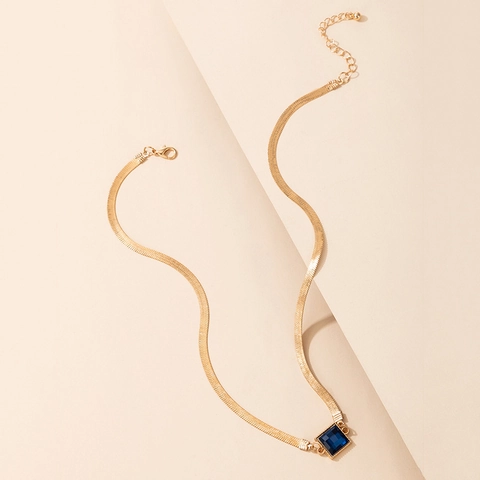 Collier Pendentif Pierre Précieuse Bleue Carrée Minimaliste Chaîne Serpent Dorée En Alliage Bijoux De Clavicule