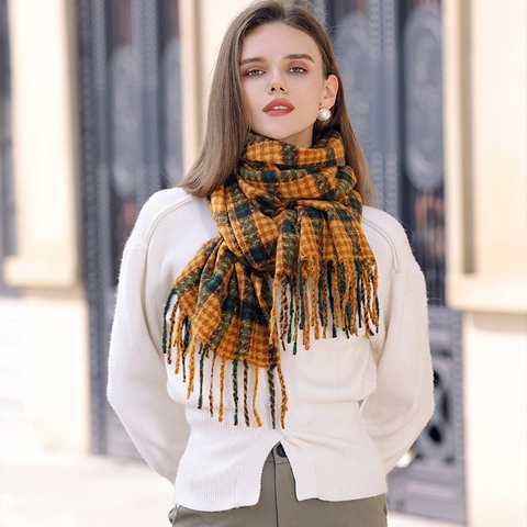 Women Winter Plaid Scarf Soft Cashmere-Like Tassel Shawl Wrap Warm Checked Scarf For Fall Winter Retro British Style Scarf
