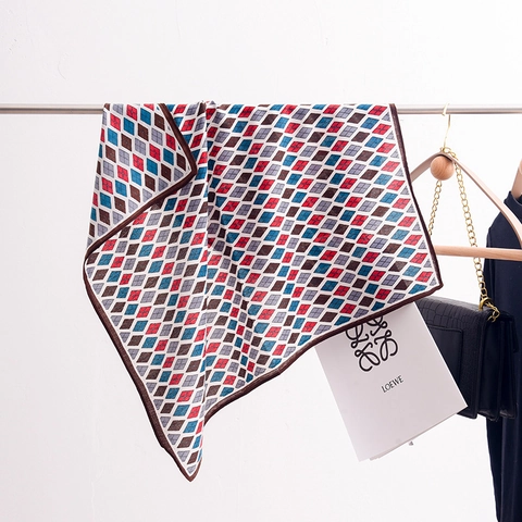 Damen Argyle Rautenmuster Quadratischer Schal Polyester Seidig Elegant Haarband Taschenzubehör Retro Mode
