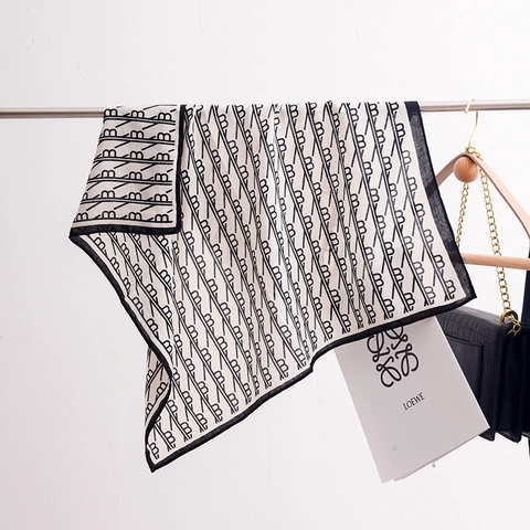Pañuelo Cuadrado de Satén Vintage para Mujer Estampado de Monograma Letra B Elegante Moda Conmutar Bufanda de Cuello Accesorio para el Pelo