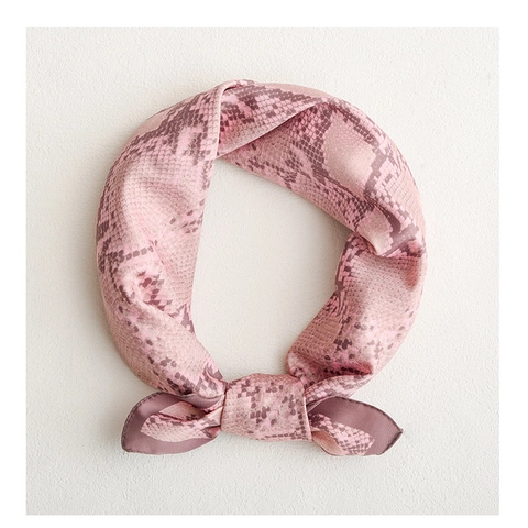 Foulard Carré Mode Imprimé Floral Animal Imitation Satin Satin Tour De Cou Bandana Pour Femmes