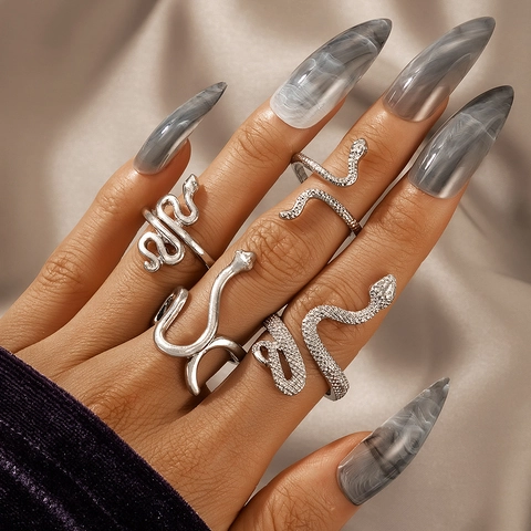 Vintage Alloy Snake Rings Collection For Women Men Gold Silver Black Adjustable Animal Finger Rings Bohemian Punk Gothic Jewelry