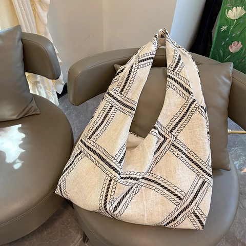 Women Large Capacity Tote Bag Cotton Linen Geometric Rope Pattern Retro Simple Shoulder Bag For Daily Commuting