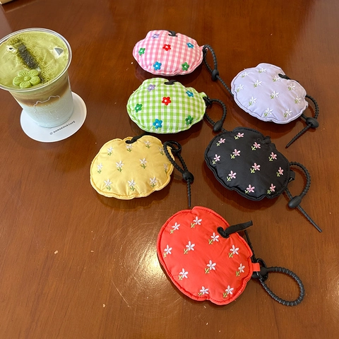 Apple Shaped Embroidered Polyester Mini Earphone Pouch For Women Soft Anti-Fall Small Storage Bag Cute Drawstring Flower