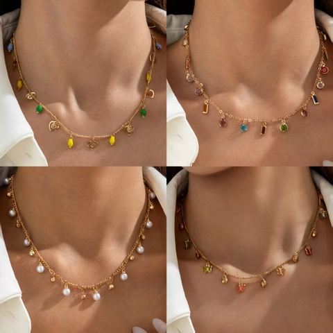 Alloy Necklace For Women With Colorful Artificial Gemstones French Retro Butterfly Heart Pendant Adjustable Chain