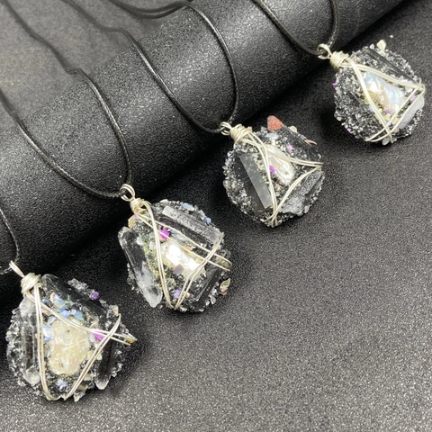 Collana Con Ciondolo A Forma Di Perla Artificial Avvolto In Filo Irregolare Con Pietra Naturale In Cristallo Nero Gioielli Boho