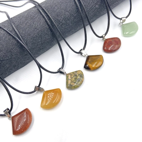 Fan Shaped Natural Semi Precious Stone Pendant Necklace Obsidian Tiger Eye Malachite Jewelry Simple Polished Accessory Gift