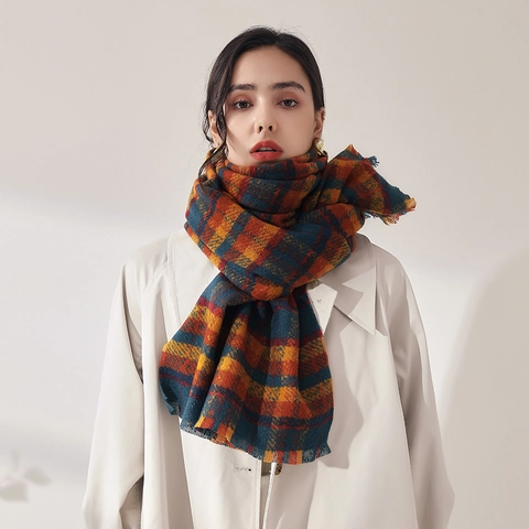 Plaid Scarf Women Winter Thick Warm Cashmere Like Polyester Tassel Shawl Wrap Soft Fashion Elegant Retro Style Cozy