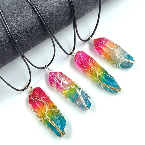 Collier Pendentif Cristal Arc-en-ciel Fait Main Arbre de Vie Enveloppé de Fil Bijoux en Pierre Naturelle pour Femmes