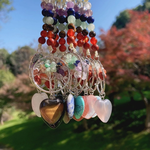Natural Stone Tree of Life Heart Hanging Ornament Chakra Beads Handwoven Crystal Keychain Car Hanging Decor For Home Office