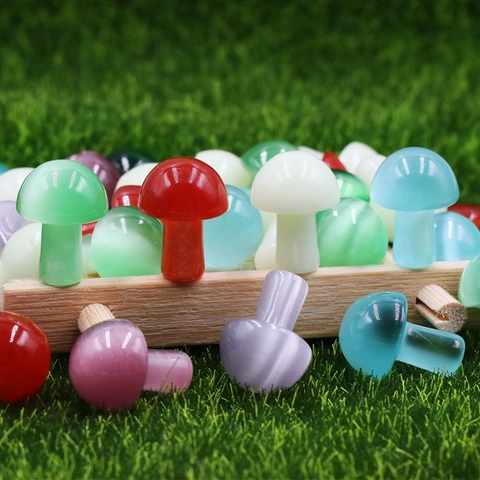 Mini Ornamento a Forma di Fungo in Pietra Occhio di Gatto Cristallo Lucidato per Decorazione Micro Paesaggio Giardino