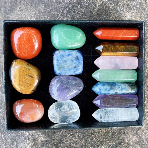 Set di Pietre Curative di Cristallo Colonne Esagonali Pietre Chakra Irregolari Ametista Quarzo Per Yoga Meditazione Casa Decor