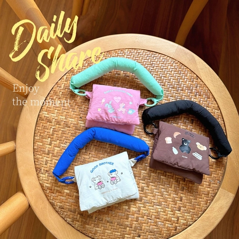 Mini Earphone Storage Bag Padded Cotton Polyester Cartoon Animal Print Puffy Handheld Pouch For Women Girls
