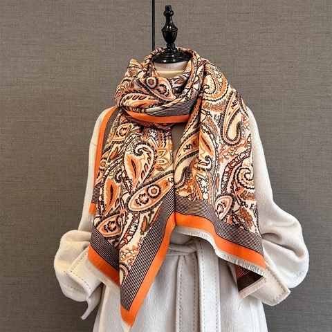 Elegant Women's Imitation Cashmere Paisley Scarf Winter Warm Jacquard Shawl With Tassels Versatile Large Wrap For Ladies