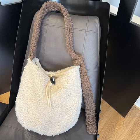 Bolso Bandolera De Felpa Sherpa Para Mujer Gran Capacidad Color En Contraste Correa Ajustable Bolso De Hombro Suave Con Botón De Palanca