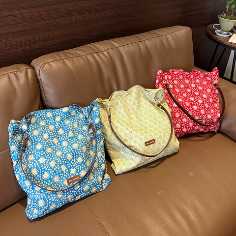 Dames Retro Bloemen Tote Bag Grote Capaciteit Polyester Katoen Schoudertas Met PU Leren Band Boheemse Casual Handtas