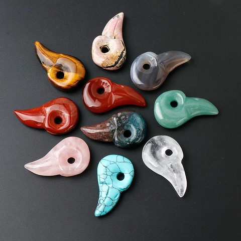 Natural Stone Crystal Bird Skull Head Pendant Carved Healing Quartz Raven Skull Charm For DIY Jewelry Making Women Men