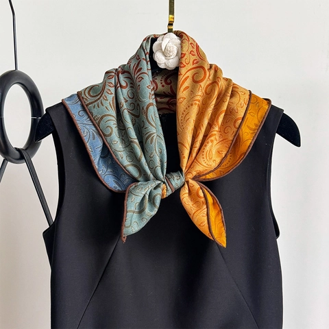 Retro Paisley Print Square Scarf Satin Wool Blend Gradient Double Sided Elegant Neck Wrap For Women