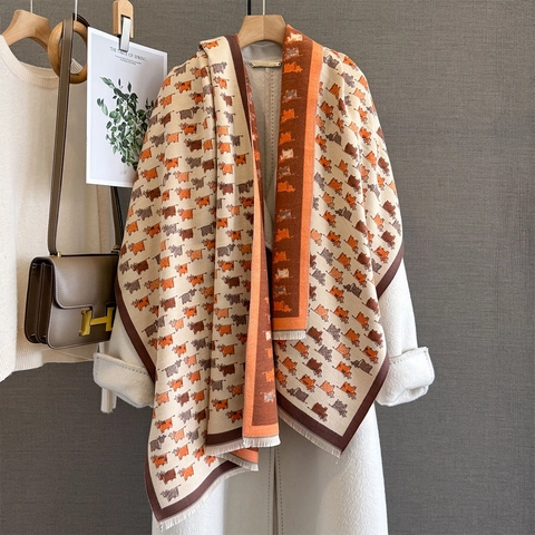 Sciarpa Invernale Calda In Imitazione Cashmere Da Donna Motivo A Vitello Cartone Animato Scialle In Jacquard Spesso Con Nappine