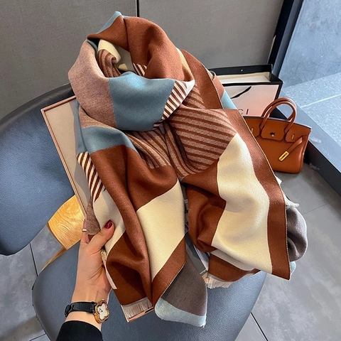 Sciarpa Scialle Jacquard A Righe Geometriche Spessa Calda Imitazione Cashmere Con Frange Accessori Retro Chic Da Donna