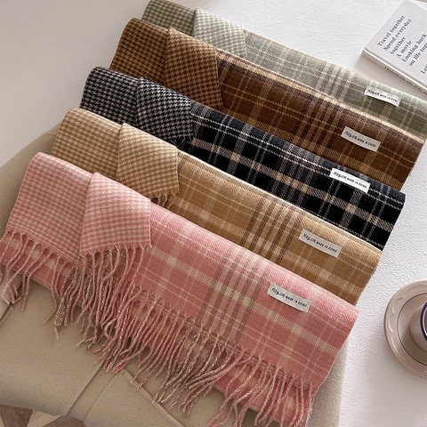 Sciarpa a Quadri Invernale da Donna in Imitazione Cashmere Caldo Scialle Lungo con Nappine Vintage Avvolgente Morbida Moda Pendolare Sciarpa da Collo