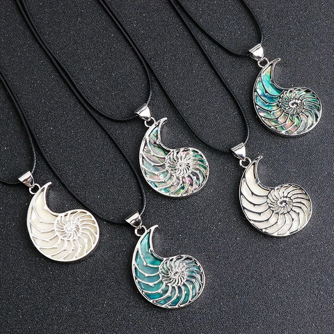 Ocean Style Nautilus Spiral Shell Pendant Necklace Handmade Alloy Sea Snail Abalone Shell Inlaid Wax Cord Necklaces For Women Men Jewelry
