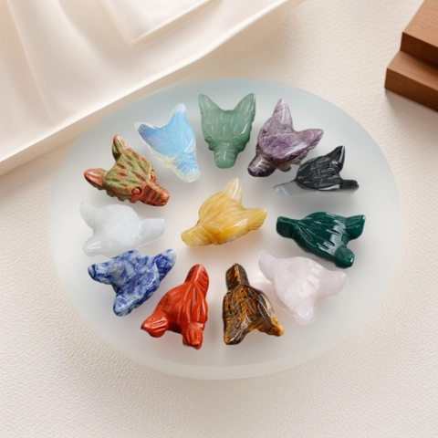 Natürlicher Kristall Geschnitzter Wolfskopf Statue Edelstein Tierfigur Home Office Dekor Amethyst Tigerauge Rosenquarz Ornament