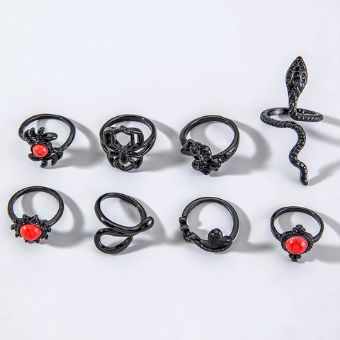 Ensemble De Bagues Gothique Punk Alliage Noir Serpent Araignée Crâne Strass Rouge Bijoux Mode Rétro Femmes