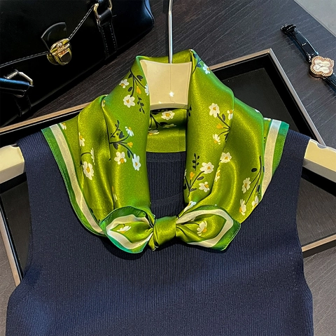 Foulard Quadrato Raso Di Gelso Stampa Floreale Geometrica Piccolo Fazzoletto Da Collo Per Donna Elegante Moda Viaggio Accessorio
