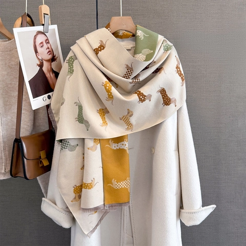 Sciarpa Invernale Con Stampa Bassotto Cartone Animato In Finto Cashmere Bordo Con Frange Scialle Lungo Donna Kawaii