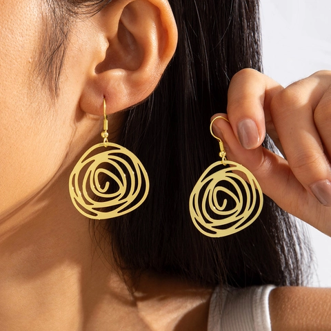 Hohl Spiral Rose Ohrringe Geometrische Unregelmäßige Kupfer Tropfen Baumeln Schmuck Für Frauen Elegante Beschichtung