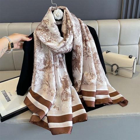 Sciarpa In Finta Raso Da Donna Stampa Toile De Jouy Scialle Grande Avvolgente Effetto Satine Protezione Solare Leggera Versatile