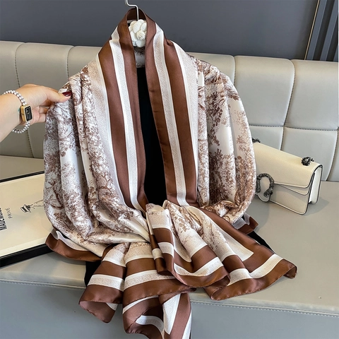 Sciarpa In Finta Raso Da Donna Stampa Toile De Jouy Scialle Grande Avvolgente Effetto Satine Protezione Solare Leggera Versatile