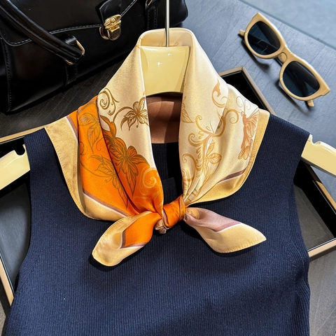 Pure Mulberry Satin Square Scarf Butterfly Flower Print Elegant Retro Fashionable Neck Scarf Handbag Accessory For Women