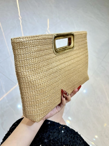 Handmade Woven Straw Clutch Bag For Women Summer Beach Vacation Handbag With Detachable Gold Chain Strap And Metal Handle